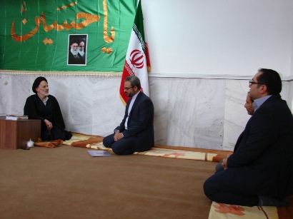 دیدار و گفتگوی مدیرکل دیوان محاسبات استان با نماینده ولی فقیه در استان